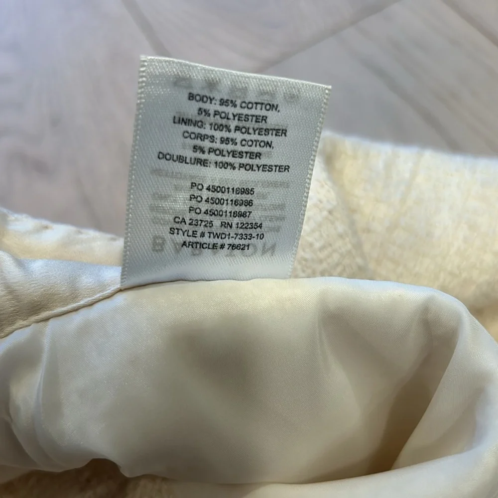 NWT Aritzia Babaton Giselle IvoryTweed pearl skirt size 2 - Picture 8 of 9
